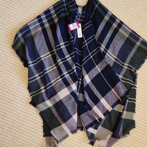 Vince Camuto Navy and Green Plaid Poncho